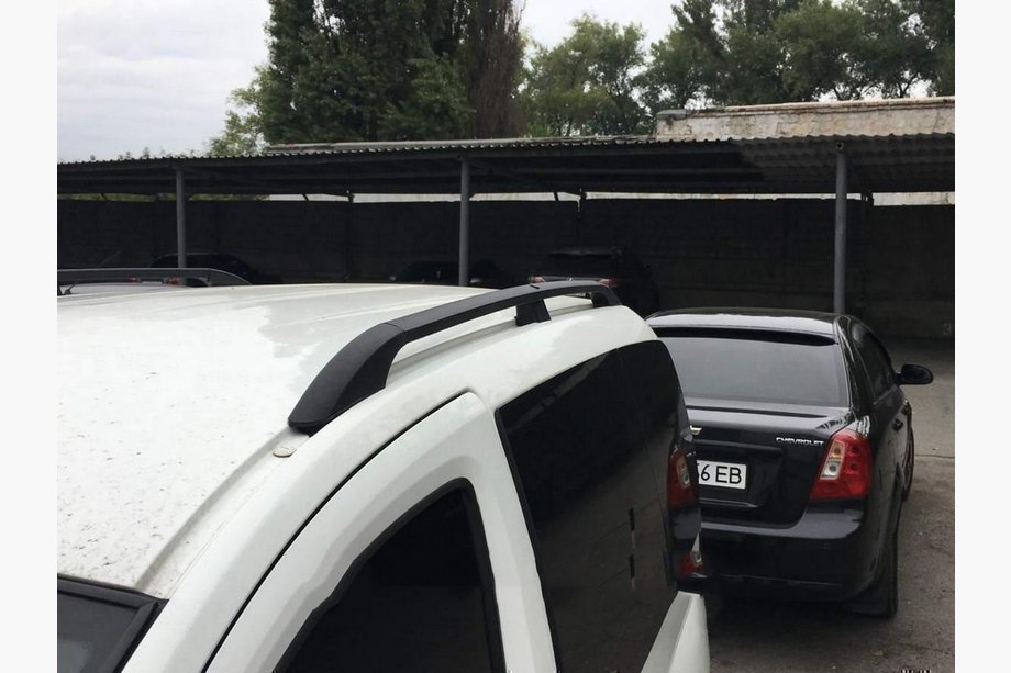 Citroen Nemo 2007–2017 Zwarte dakrails Image