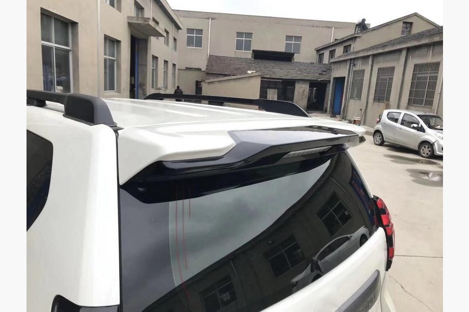 Toyota Land Cruiser Prado 150 2009–2023 Spoiler opzetstuk (over originele spoiler) Witte kleur Image