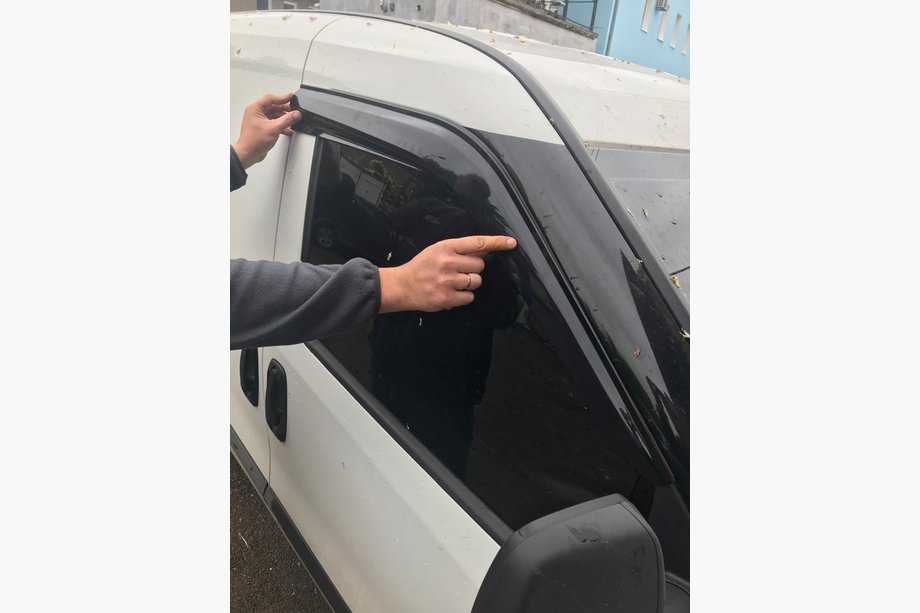 Opel Combo 2012–2018 Raamwindschermen DD-Mugen Image