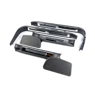 Kunststof instaplijsten met verlichting (zwart) Toyota Land Cruiser 200 2007–2021 foto 1