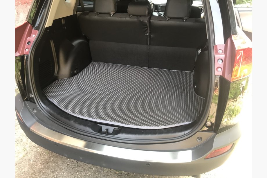 Toyota Rav 4 2013–2018 Kofferbakmat voor thuiskomer (EVA, zwart) Image