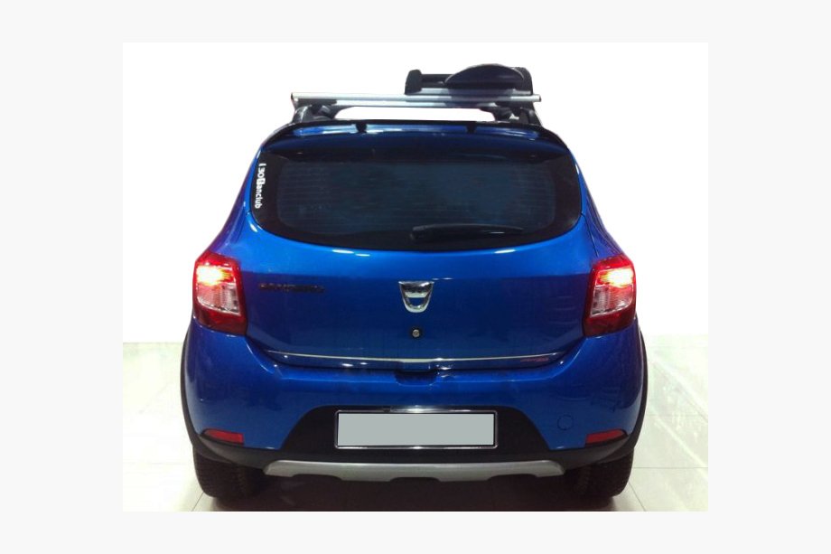 Dacia Sandero 2013–2020 Spoiler (spuitklaar) Foto 1
