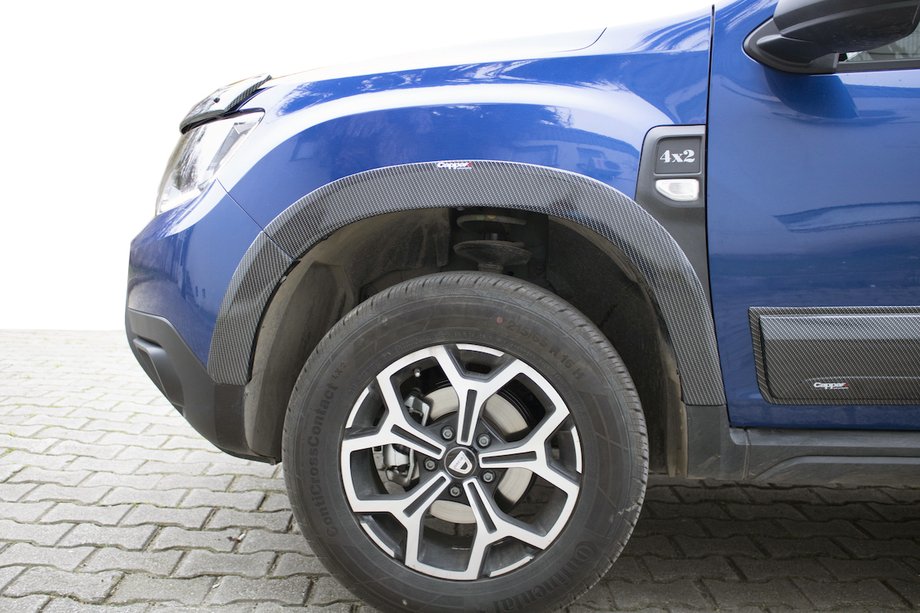 Renault Duster 2018–2024 Brede spatbordverbreders set (8-delig, ABS, carbonlook) Image