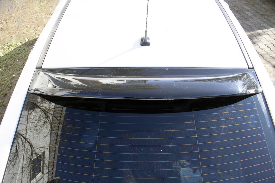 Opel Astra J 2009–2015 Achterruitspoiler Sedan (ABS) Foto 2