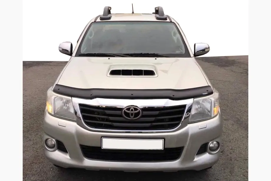 Toyota Hilux 2006–2015 Motorkapdeflector 2011-2015 (EuroCap) Image