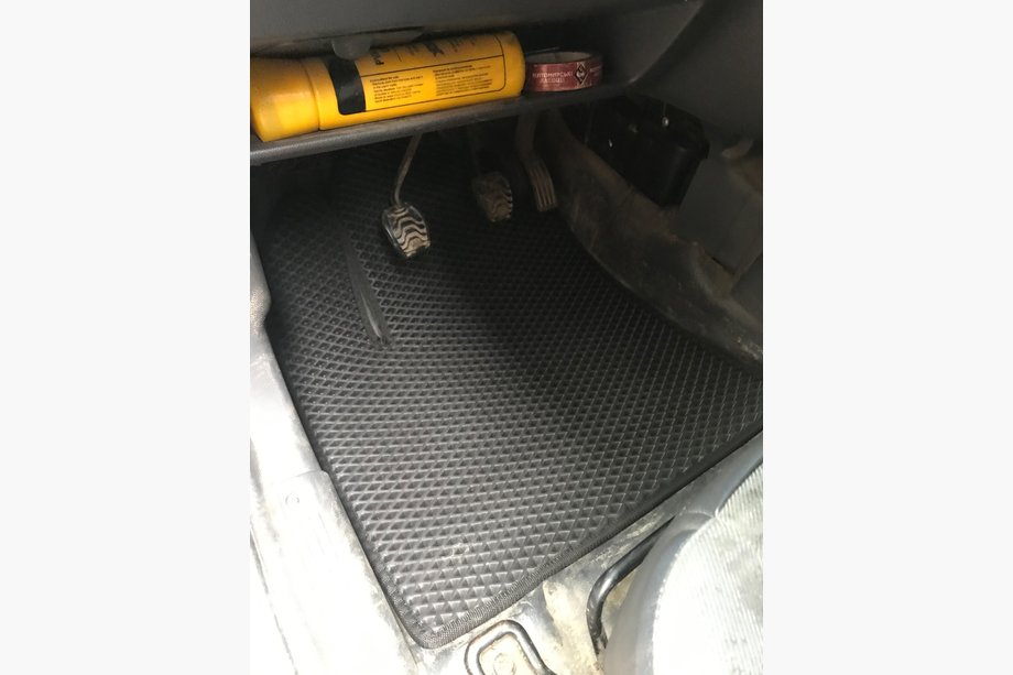 Ford Connect 2002–2006 EVA automatten (zwart) Image