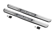 Ford Courier 2014–2023 RVS instaplijsten met LED-verlichting (2 stuks) foto 1