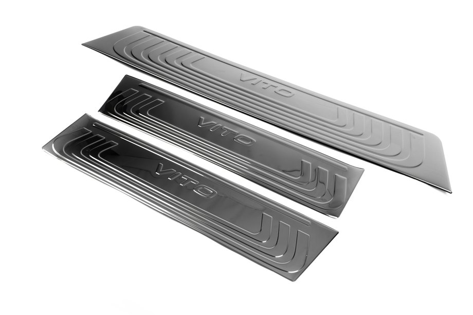 Mercedes Vito/V-klasse W447 2014– Interieur instaplijsten zwart chroom (RVS) Set van 4 dorpellijsten Image
