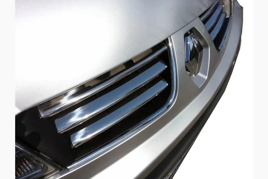 Renault Trafic 2001–2015 Radiateurgrille sierlijsten 2007-2015 (6-delig, RVS) Image