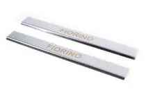 Fiat Fiorino/Qubo 2008–2024 Instaplijsten Carmos V1 (set 2 stuks, RVS) foto 1