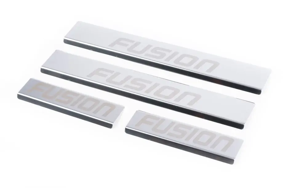 Ford Fusion 2002–2012 Carmos instaplijsten (4 stuks, RVS) Image