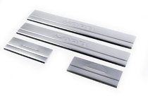 Ford Kuga 2008–2013 Carmos V1 instaplijsten (4 stuks, RVS) foto 1