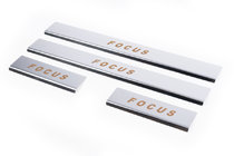 Ford Focus I 1998–2005 Carmos V1 instaplijsten (4 stuks, RVS) foto 1