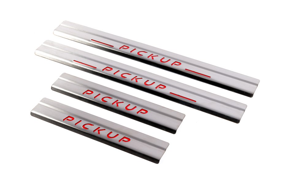 Nissan NP300 1999–2015 Carmos V1 RVS instaplijsten (set 4 stuks) Image