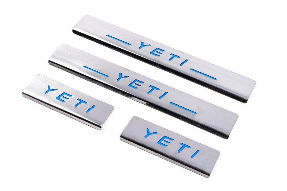Skoda Yeti 2009–2017 Carmos V3-Blue dorpellijsten (set van 4, RVS) Image