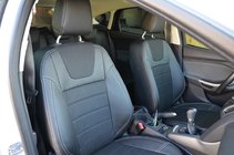 Ford Focus III 2011–2017 Pasvorm stoelhoezen van kunstleer Brothers Dynamic foto 6