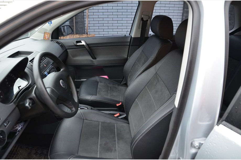 Volkswagen Polo 2001–2009 SoyuzAuto stoelhoezen in leatherlook Image