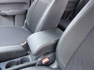 Volkswagen Touran 2010–2015 Autostoelhoezen (kunstleer↗stof, Premium) foto 4