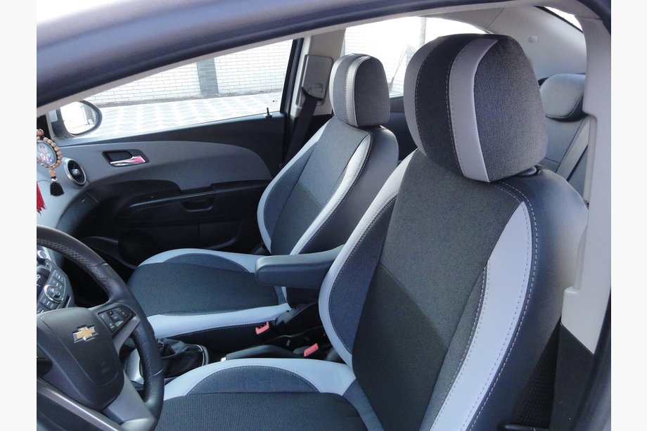 Chevrolet Aveo T300 2011–2020 Nieuw! SoyuzAuto Premium autostoelhoezen Image