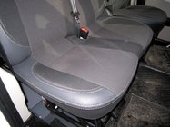Renault Trafic 2015– Autostoelhoezen (stof + kunstleer, Premium) Voorstoelen (2+1) foto 3