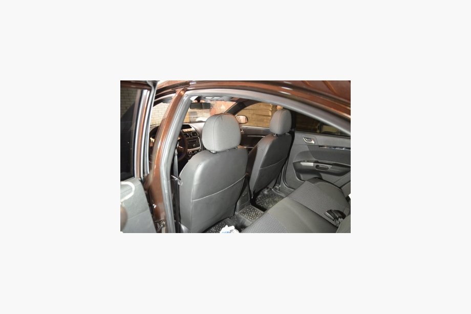 Geely Emgrand X7 2011– Nieuw! Autostoelhoezen van eco-leer Brothers Premium Foto 2