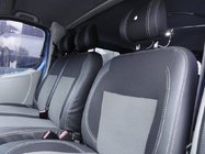 Nissan Primastar 2002–2014 Autostoelhoezen (kunstleer en stof, Premium) Voorstoelen 1+1 foto 4