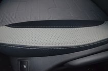 Citroen C-Elysee 2013–2022 Autostoelhoezen SoyuzAuto Premium van kunstleer foto 8