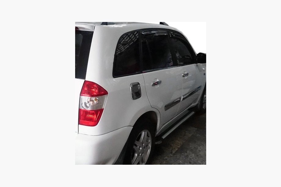 Chery Tiggo 1 2005–2016 Tankklep cover (Omsa, RVS) Image