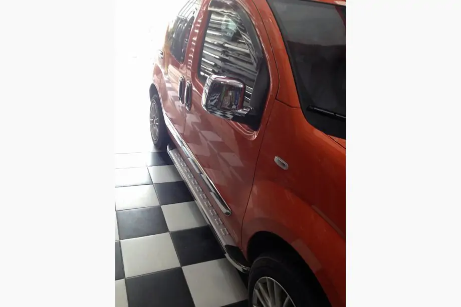 Fiat Fiorino/Qubo 2008–2024 Side steps MsLine Omsa (2 st., aluminium) Image