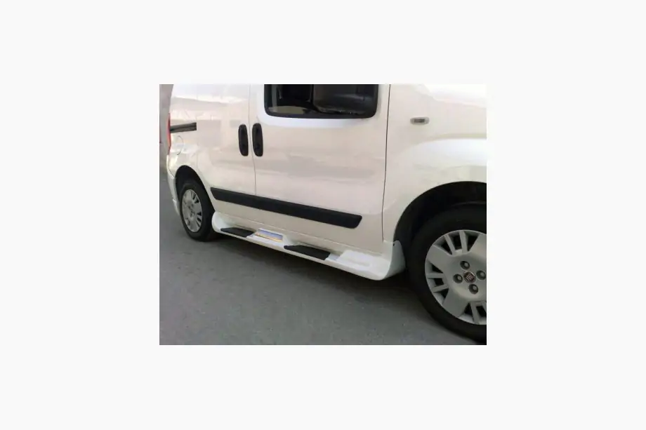 Fiat Fiorino/Qubo 2008–2024 Side skirts Sorento-type (spuitklaar) Image