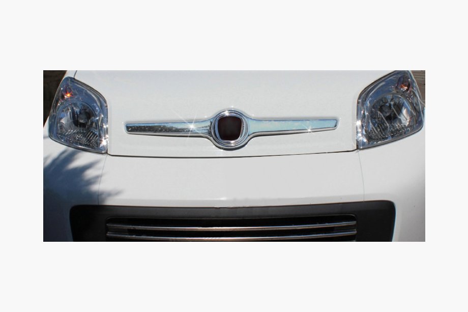 Fiat Fiorino/Qubo 2008–2024 Motorkaprand (kunststof) Image