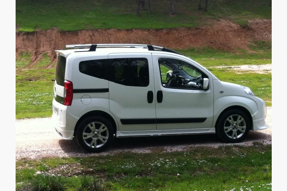 Peugeot Bipper 2008–2017 Zijskirts Sirit (spuitklaar) Foto 5