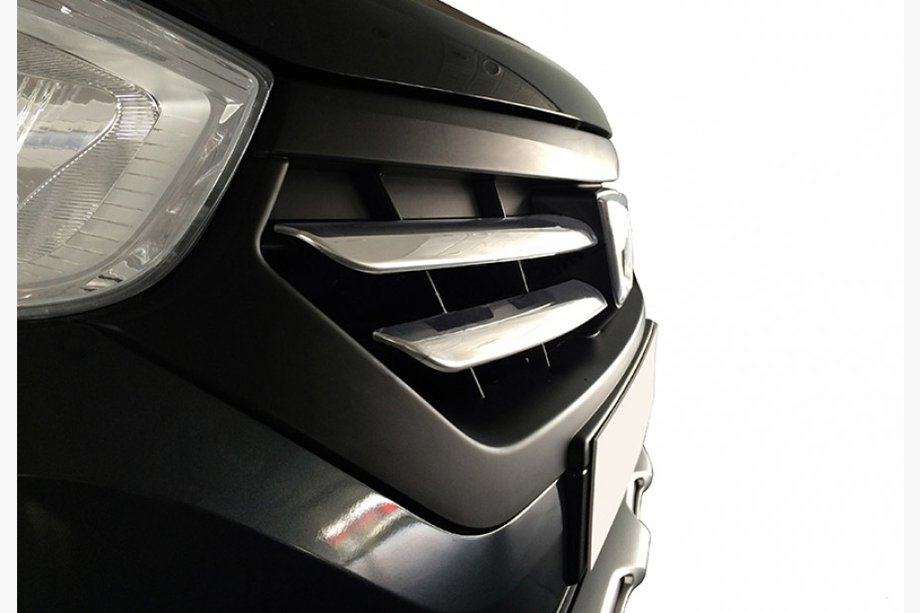 Dacia Lodgy 2012–2022 Grille sierlijsten (2015↗, 4 stuks, RVS) Foto 1