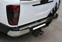 Nissan Navara/NP300 2016– RVS beschermplaat achterbumper foto 1