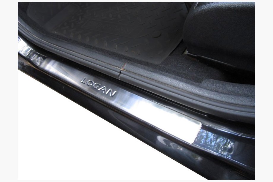 Dacia Logan I 2005–2008 OmsaLine instaplijsten (set 4 st., RVS) Image