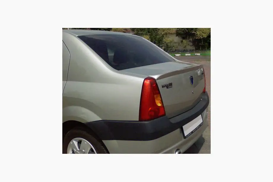 Renault Logan I 2005–2008 Spoiler (spuitklaar) Foto 1