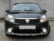 Dacia Sandero 2007–2013 Voorbumper lip-opsatzdelen (3 stuks, spuitklaar) foto 1