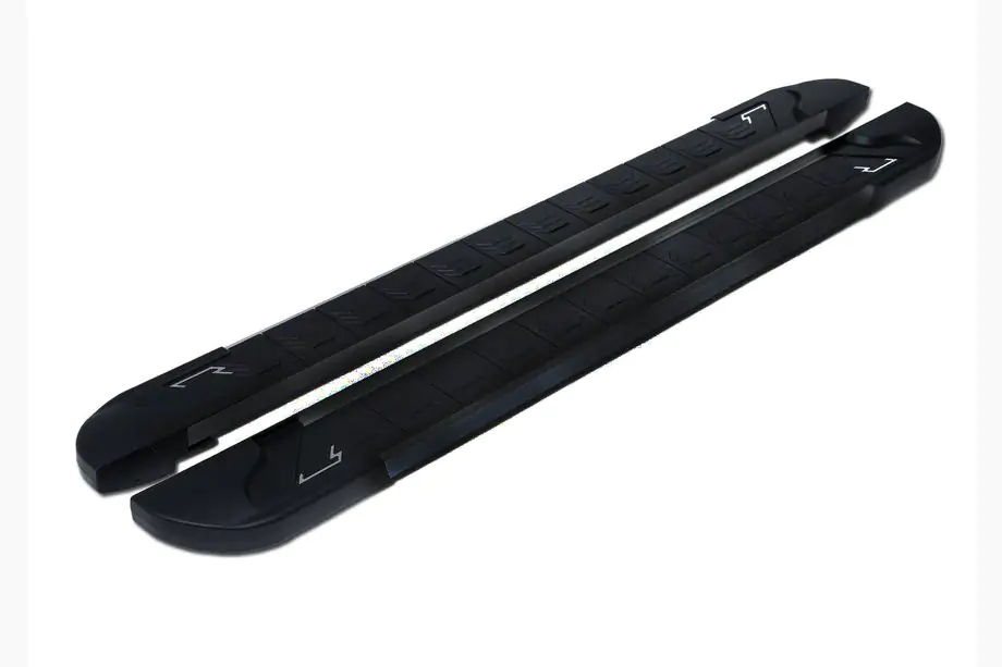 Renault Master 2011–2023 RedLine Black zijsteps (set van 2, aluminium) Image