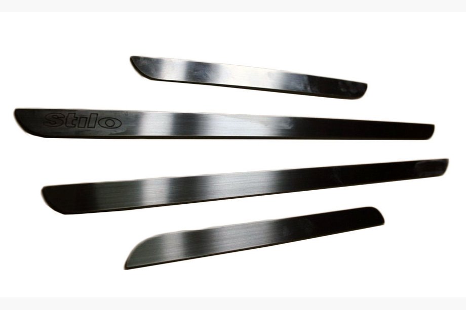 Fiat Stilo 2001–2007 RVS instaplijsten (set 4 stuks) Image