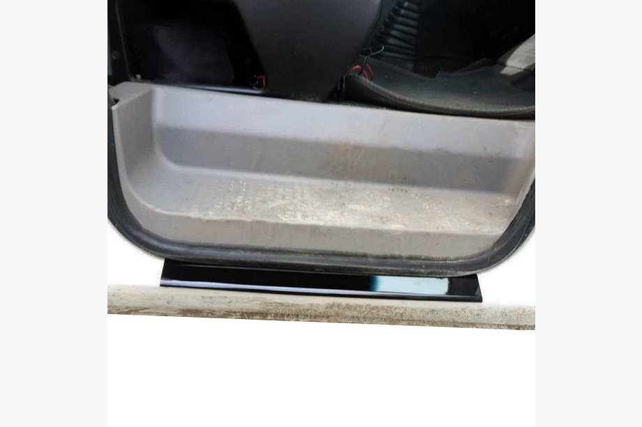 Renault Logan MCV 2005–2013 ABS dorpellijsten (2 stuks) Image