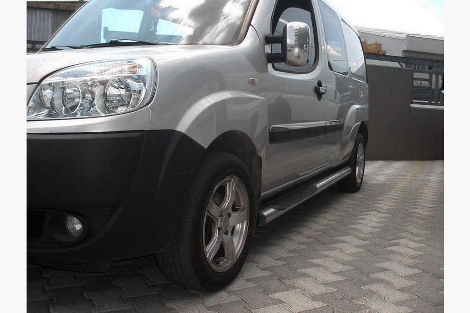 Fiat Doblo I 2001–2005 Sidebars (2 stuks, RVS) Image