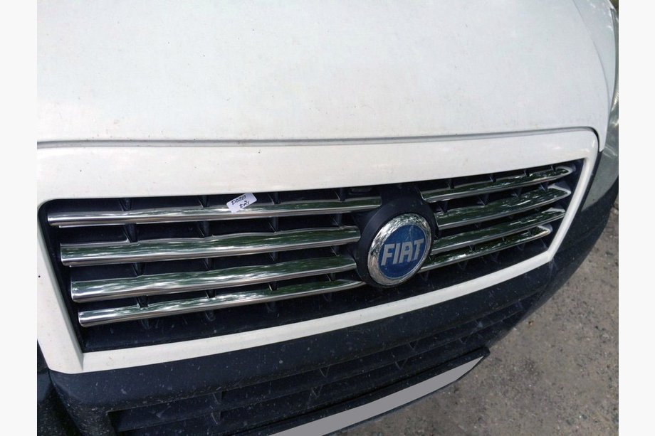 Fiat Doblo I 2005–2010 Grille sierlijsten (8-delig, RVS) Image