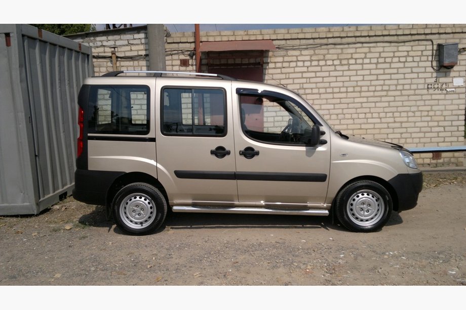 Fiat Doblo I 2005–2010 Chromen dakrails Foto 11