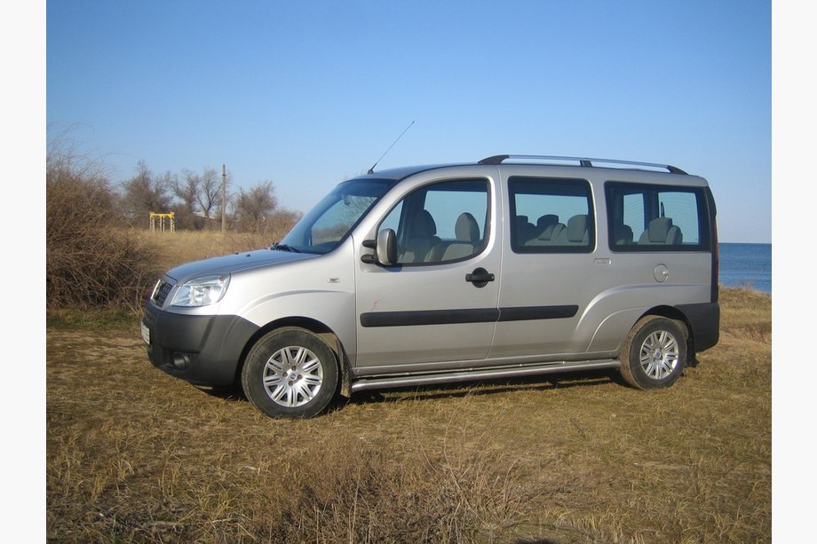Fiat Doblo I 2005–2010 Chromen dakrails Foto 16