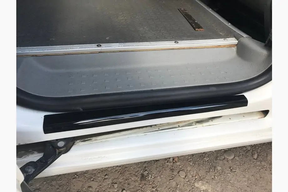 Volkswagen Caddy 2004–2010 Instaplijsten (DDU, ABS-kunststof) Foto 4