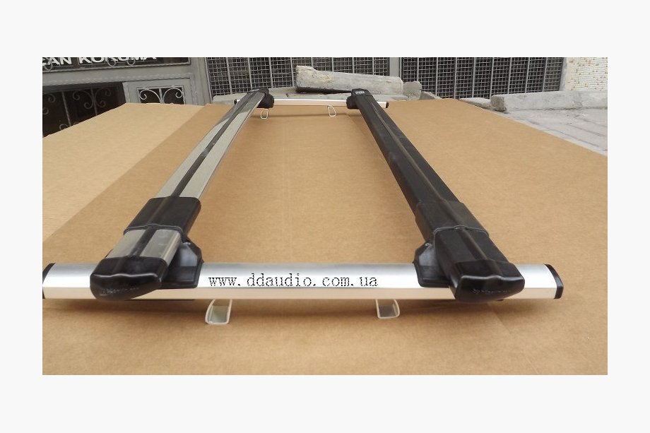 Ford Kuga 2008–2013 Dakdragerset (2 aerodynamische dakdragers) Image
