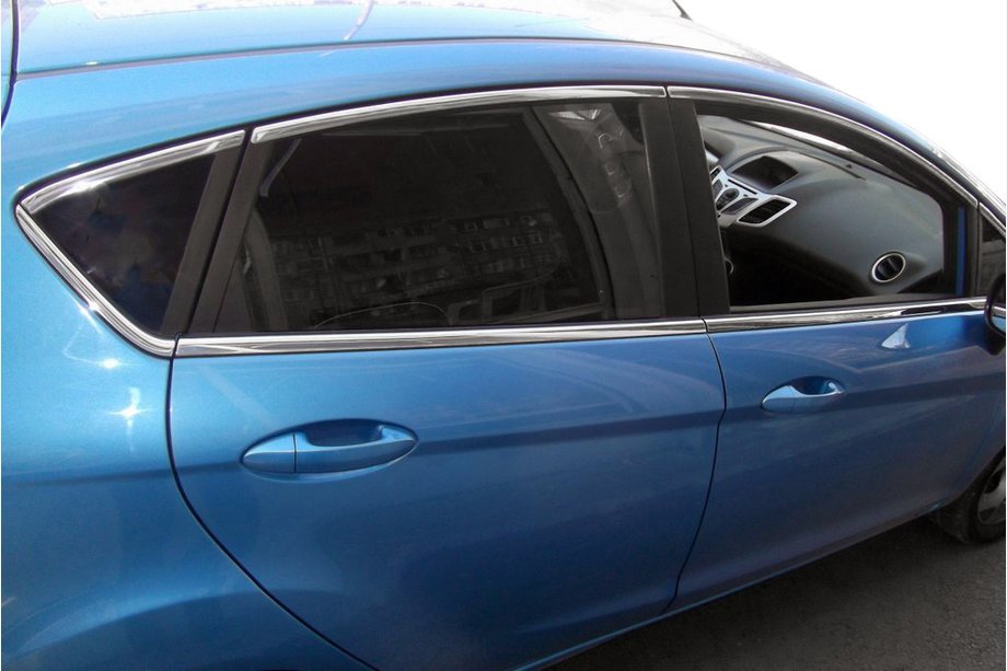 Ford Fiesta 2008–2017 Bovenste raamlijsten (8 stuks, RVS) Image