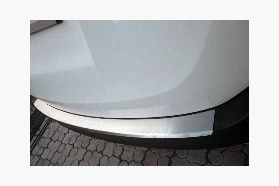 Toyota Rav 4 2013–2018 RVS achterbumperbeschermer met omgezette rand Nataniko Image