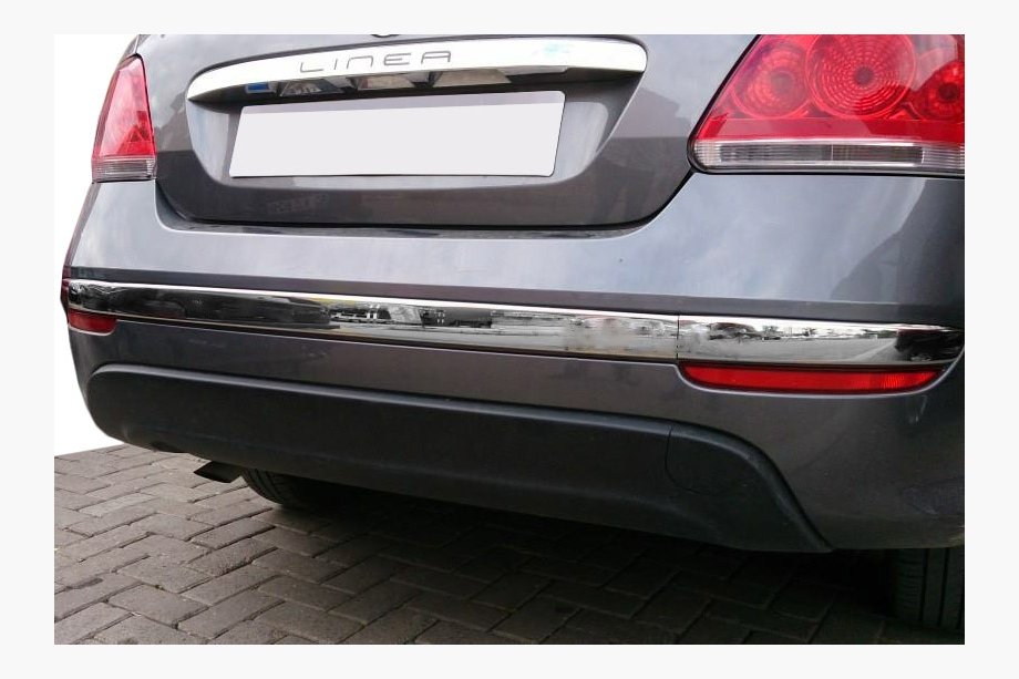 Fiat Linea 2006–2018 RVS sierlijsten achterbumper achterrand (2012↗, 3-delig) Image