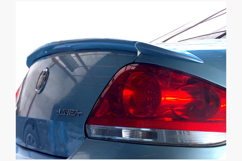 Fiat Linea 2006–2018 3-delige spoiler (spuitklaar) Image